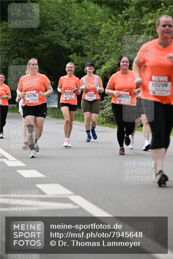 15.06.2025 - REWE Women's Run Dr. Thomas Lammeyer http://msf.ph/oto/7945648 15.06.2025 09:22:56 Laufen 10179, 10741, 10825, 0429, 10299 meine-sportfotos.de