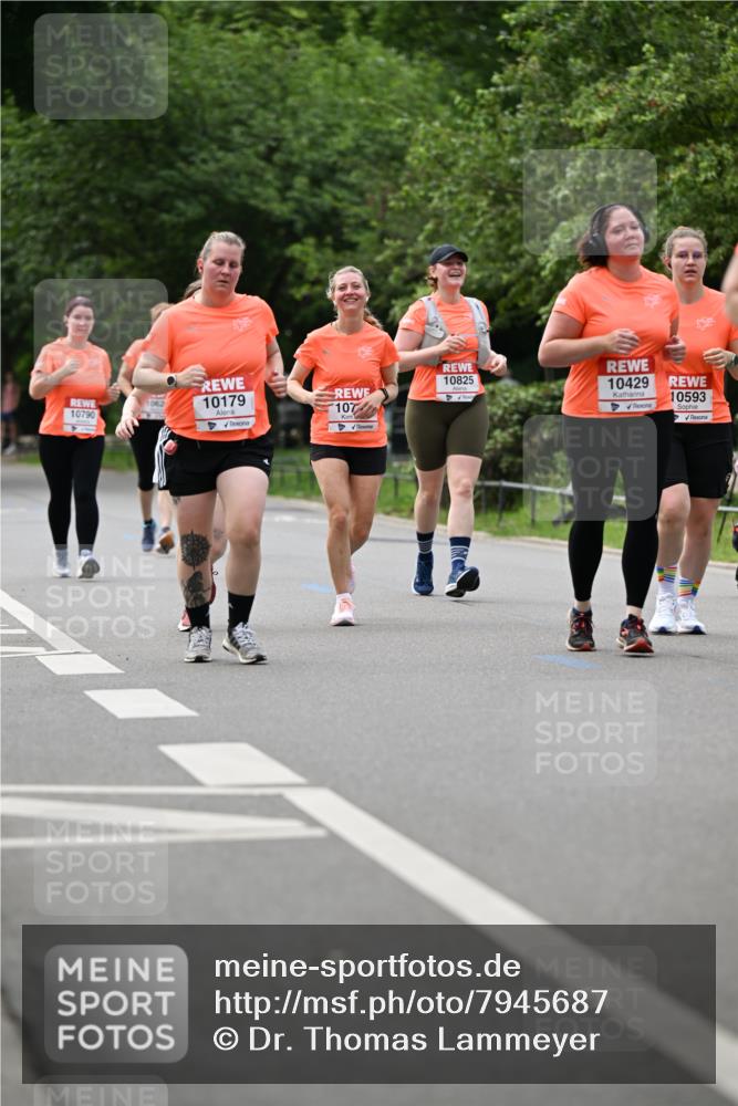 15.06.2025 - REWE Women's Run Dr. Thomas Lammeyer http://msf.ph/oto/7945687 15.06.2025 09:22:57 Laufen 10790, 10593, 10429, 10179, 10825, 107 meine-sportfotos.de