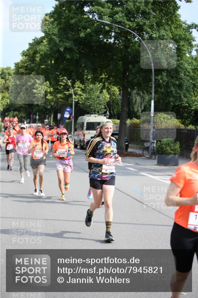 15.06.2025 - REWE Women's Run Jannik Wohlers http://msf.ph/oto/7945821 15.06.2025 09:44:38 Laufen 10396, 0652 meine-sportfotos.de