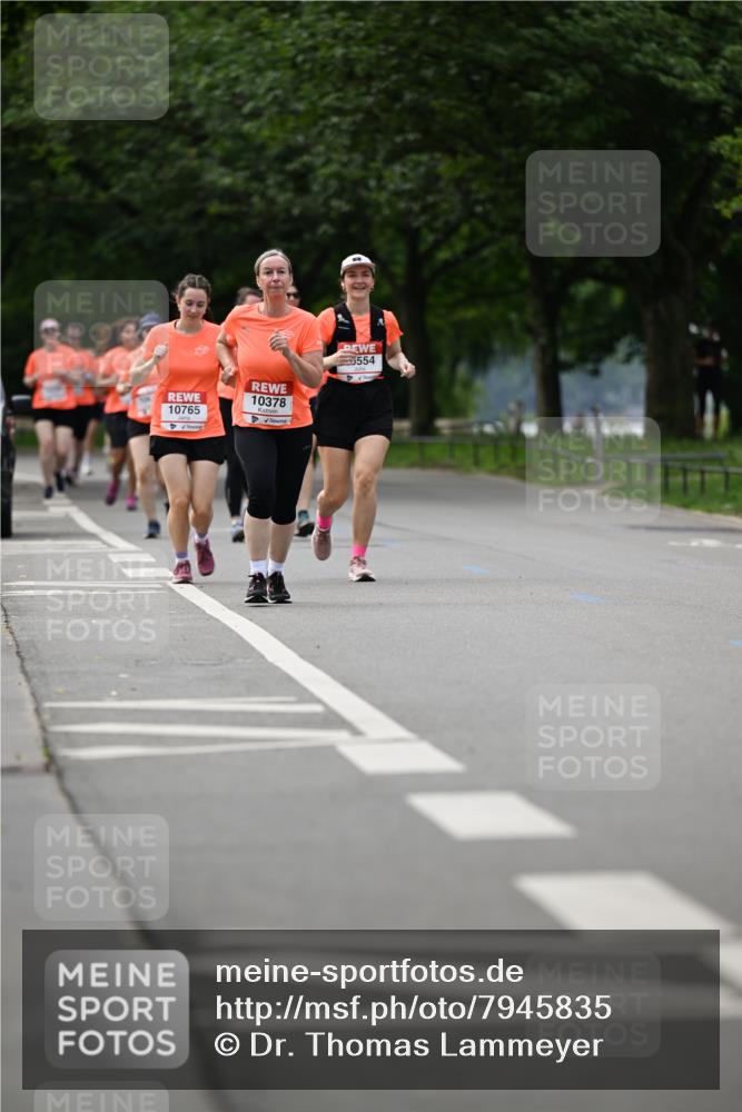 15.06.2025 - REWE Women's Run Dr. Thomas Lammeyer http://msf.ph/oto/7945835 15.06.2025 09:23:03 Laufen 10378, 10765, 554 meine-sportfotos.de