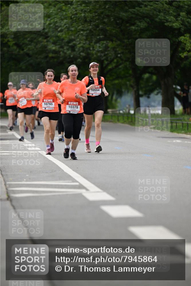 15.06.2025 - REWE Women's Run Dr. Thomas Lammeyer http://msf.ph/oto/7945864 15.06.2025 09:23:04 Laufen 10765, 10378, 10554 meine-sportfotos.de