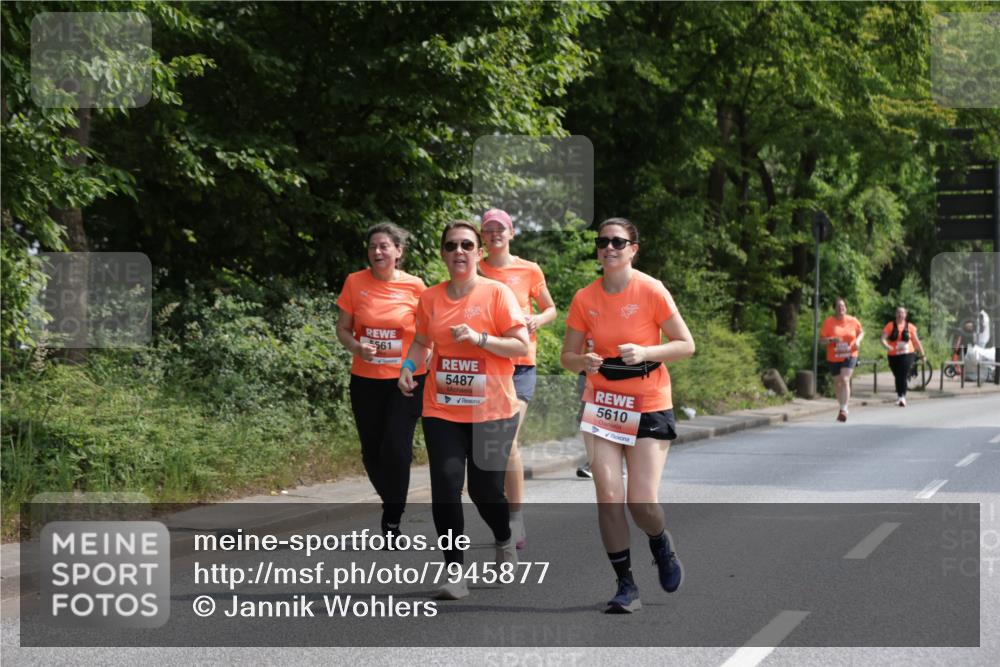 15.06.2025 - REWE Women's Run Jannik Wohlers http://msf.ph/oto/7945877 15.06.2025 10:19:09 Laufen 561, 5487, 5610 meine-sportfotos.de