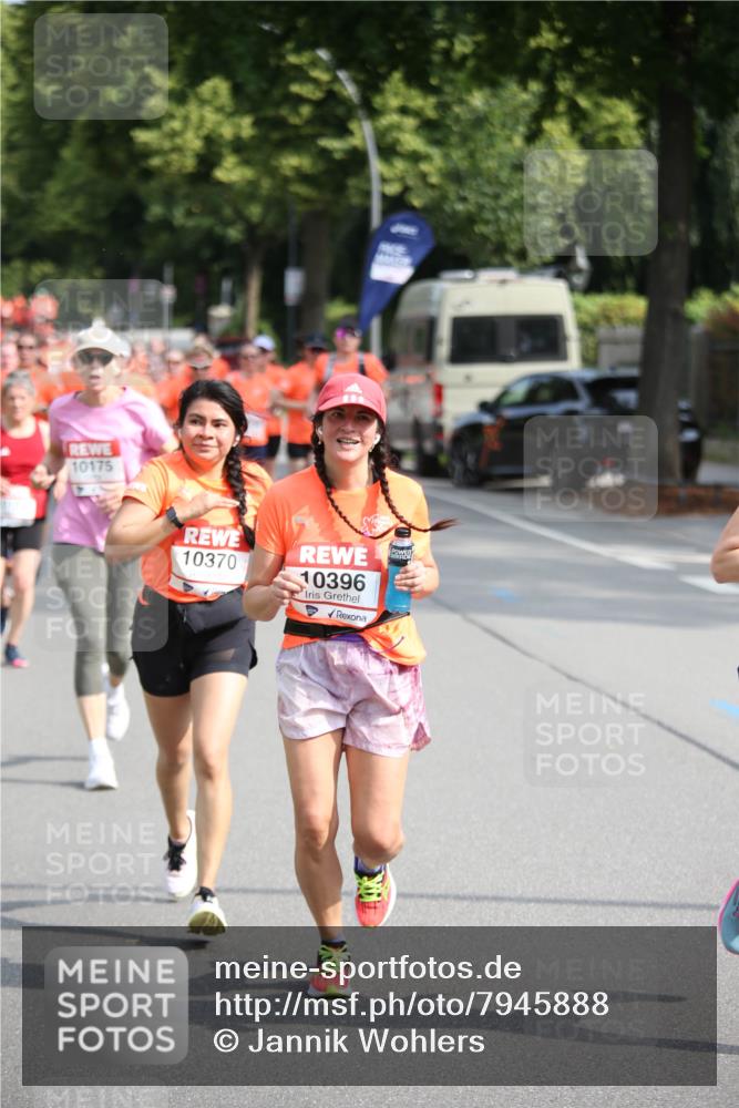 15.06.2025 - REWE Women's Run Jannik Wohlers http://msf.ph/oto/7945888 15.06.2025 09:44:40 Laufen 10175, 10370, 10396 meine-sportfotos.de