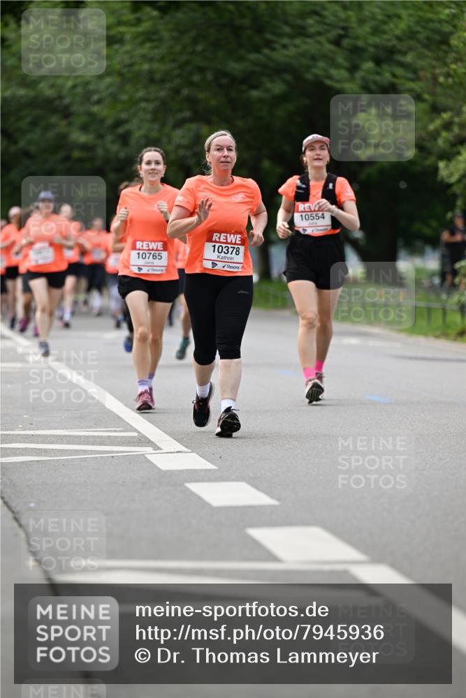 15.06.2025 - REWE Women's Run Dr. Thomas Lammeyer http://msf.ph/oto/7945936 15.06.2025 09:23:07 Laufen 10765, 10378, 10554 meine-sportfotos.de