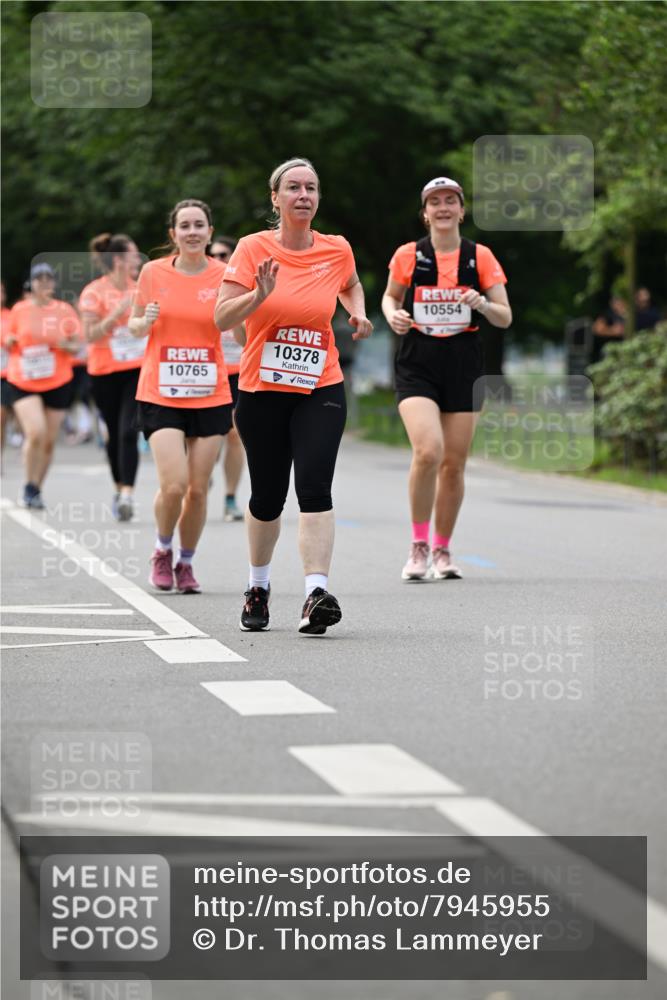 15.06.2025 - REWE Women's Run Dr. Thomas Lammeyer http://msf.ph/oto/7945955 15.06.2025 09:23:08 Laufen 10765, 10378, 10554 meine-sportfotos.de
