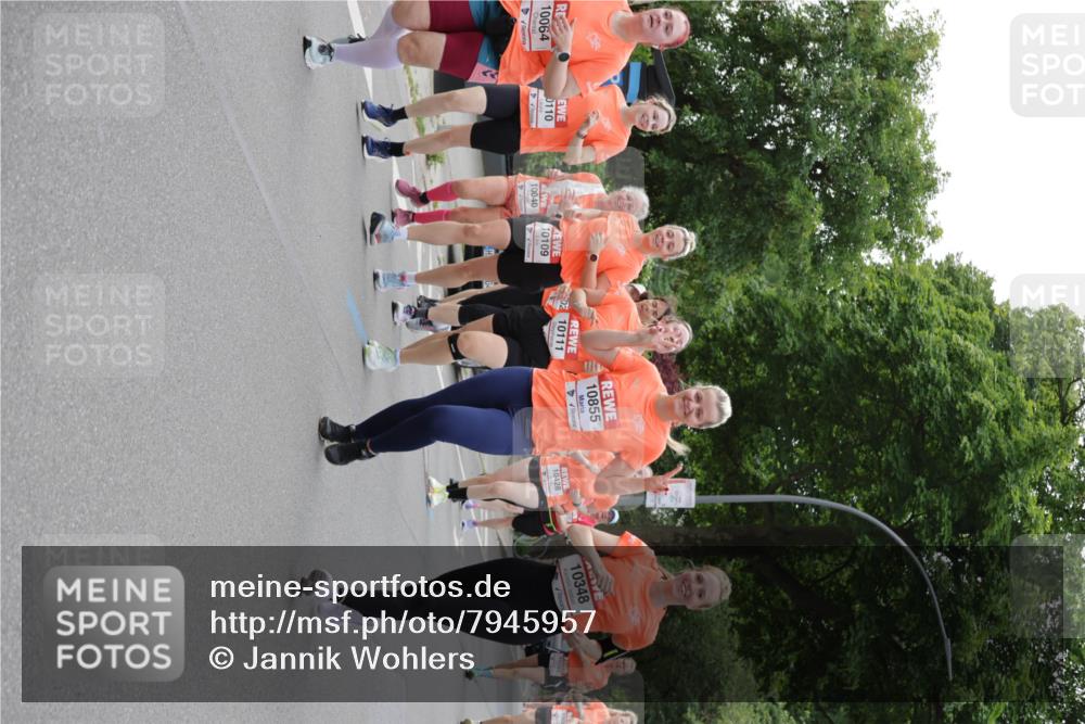 15.06.2025 - REWE Women's Run Jannik Wohlers http://msf.ph/oto/7945957 15.06.2025 08:29:51 Laufen 10064, 10855, 10111, 10428, 0110, 10109, 10040, 10348, 10592 meine-sportfotos.de