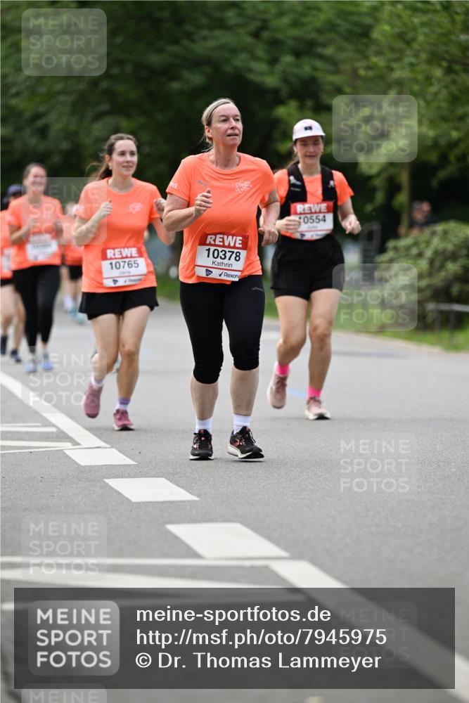 15.06.2025 - REWE Women's Run Dr. Thomas Lammeyer http://msf.ph/oto/7945975 15.06.2025 09:23:09 Laufen 10765, 10378, 0554 meine-sportfotos.de