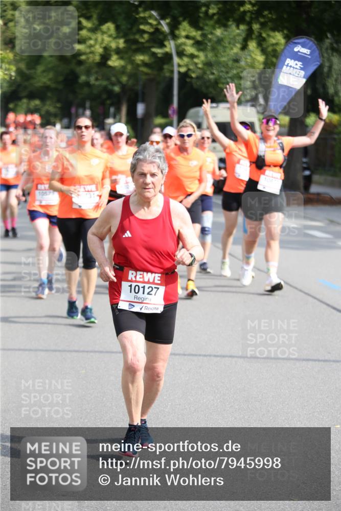 15.06.2025 - REWE Women's Run Jannik Wohlers http://msf.ph/oto/7945998 15.06.2025 09:44:44 Laufen 10579, 731, 10127, 10855 meine-sportfotos.de