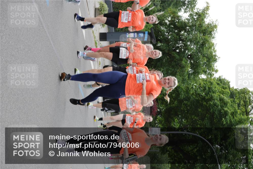 15.06.2025 - REWE Women's Run Jannik Wohlers http://msf.ph/oto/7946006 15.06.2025 08:29:52 Laufen 10110, 10111, 10, 10109, 0855, 10224, 10428, 10348 meine-sportfotos.de