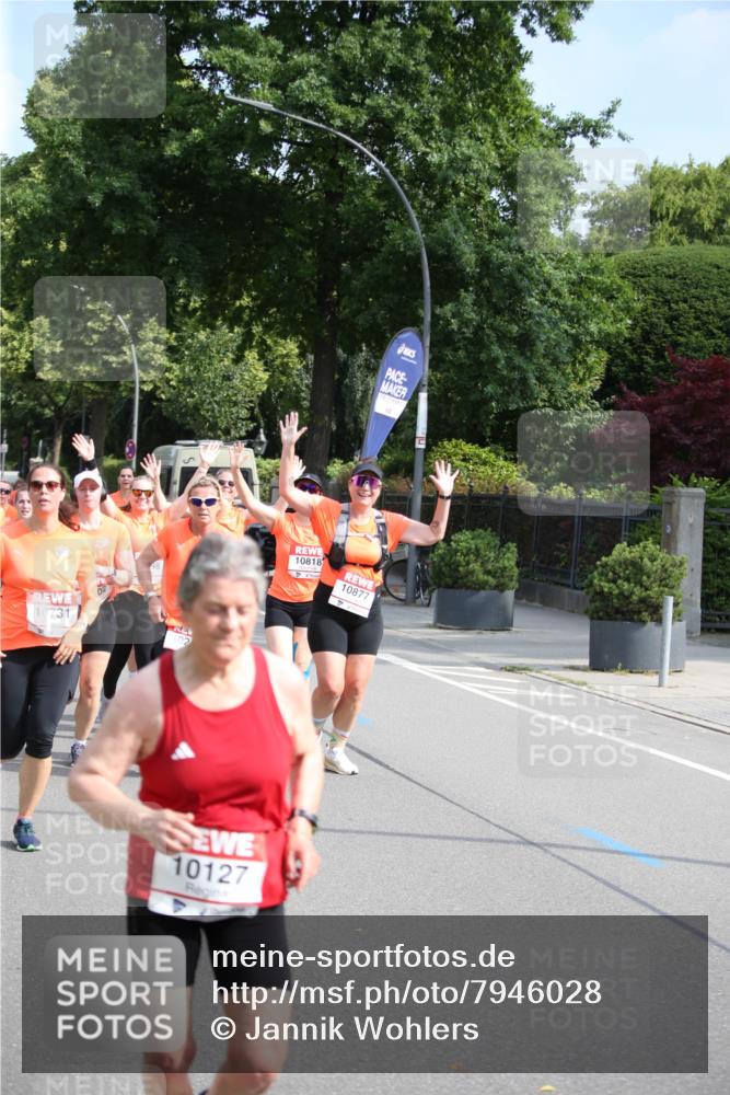 15.06.2025 - REWE Women's Run Jannik Wohlers http://msf.ph/oto/7946028 15.06.2025 09:44:45 Laufen 731, 10127, 10877 meine-sportfotos.de