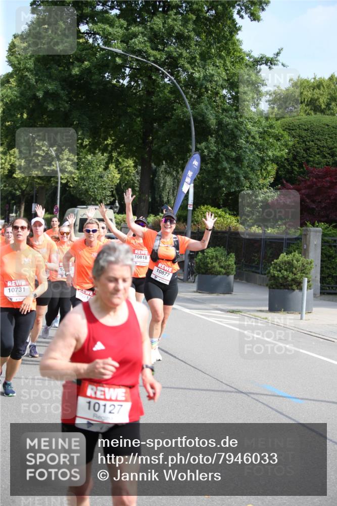 15.06.2025 - REWE Women's Run Jannik Wohlers http://msf.ph/oto/7946033 15.06.2025 09:44:45 Laufen 10731, 10877, 10127 meine-sportfotos.de