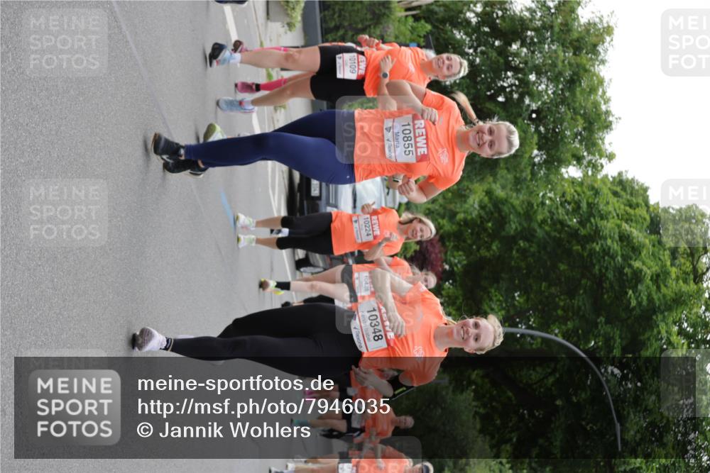 15.06.2025 - REWE Women's Run Jannik Wohlers http://msf.ph/oto/7946035 15.06.2025 08:29:52 Laufen 10109, 10855, 1043, 10224, 10428, 10348 meine-sportfotos.de