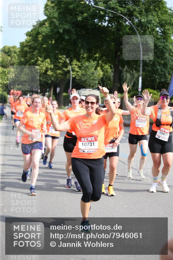 15.06.2025 - REWE Women's Run Jannik Wohlers http://msf.ph/oto/7946061 15.06.2025 09:44:46 Laufen 73, 10, 10731, 10244, 10818, 10877 meine-sportfotos.de