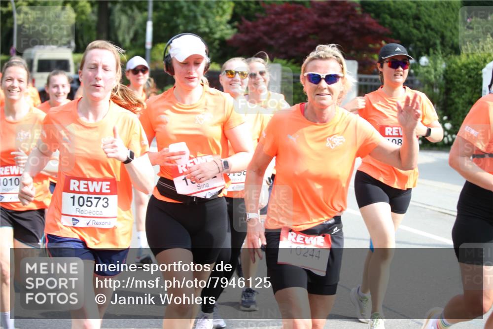 15.06.2025 - REWE Women's Run Jannik Wohlers http://msf.ph/oto/7946125 15.06.2025 09:44:47 Laufen 1010, 10573, 182, 10244, 08 meine-sportfotos.de