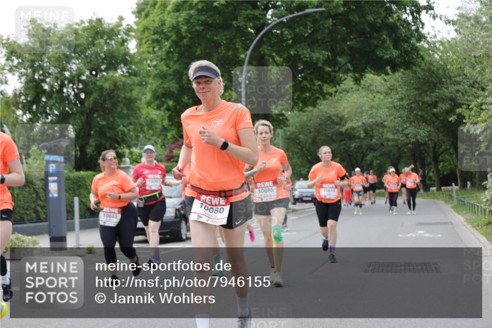 15.06.2025 - REWE Women's Run Jannik Wohlers http://msf.ph/oto/7946155 15.06.2025 08:29:56 Laufen 10643, 10307, 10080, 10085, 10614 meine-sportfotos.de