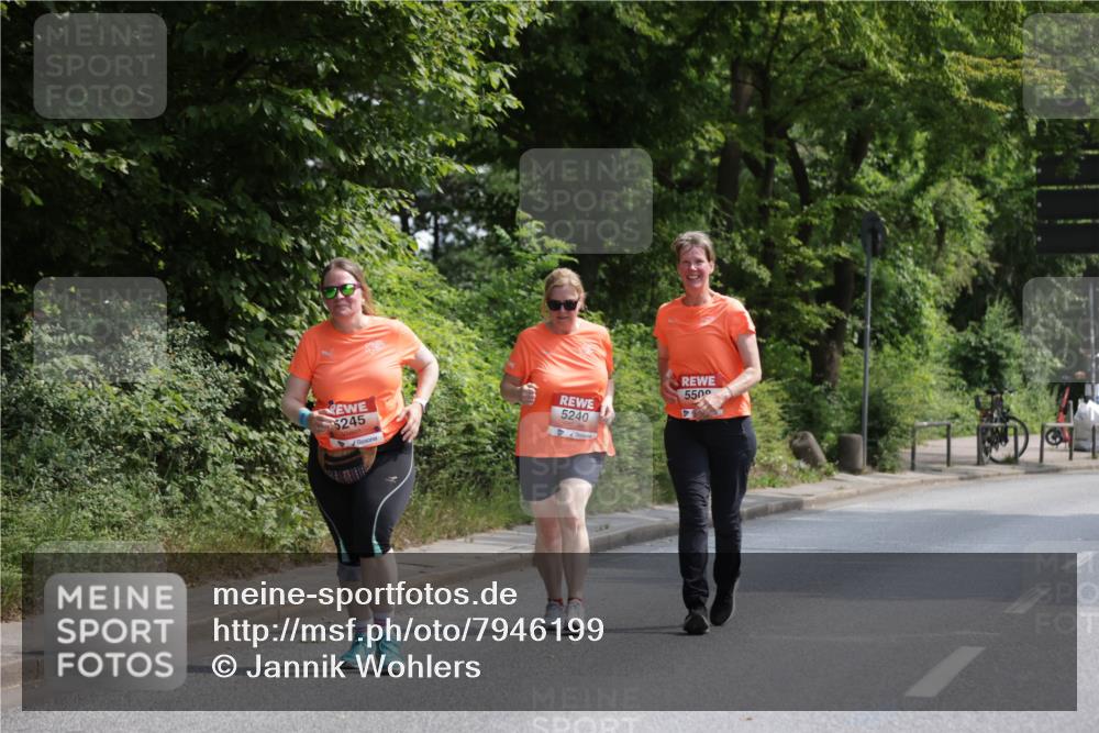 15.06.2025 - REWE Women's Run Jannik Wohlers http://msf.ph/oto/7946199 15.06.2025 10:20:00 Laufen 5245, 5240, 550 meine-sportfotos.de