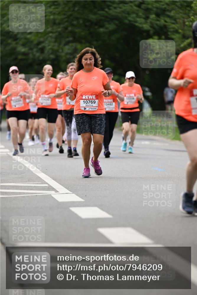 15.06.2025 - REWE Women's Run Dr. Thomas Lammeyer http://msf.ph/oto/7946209 15.06.2025 09:23:17 Laufen 10769, 10482 meine-sportfotos.de