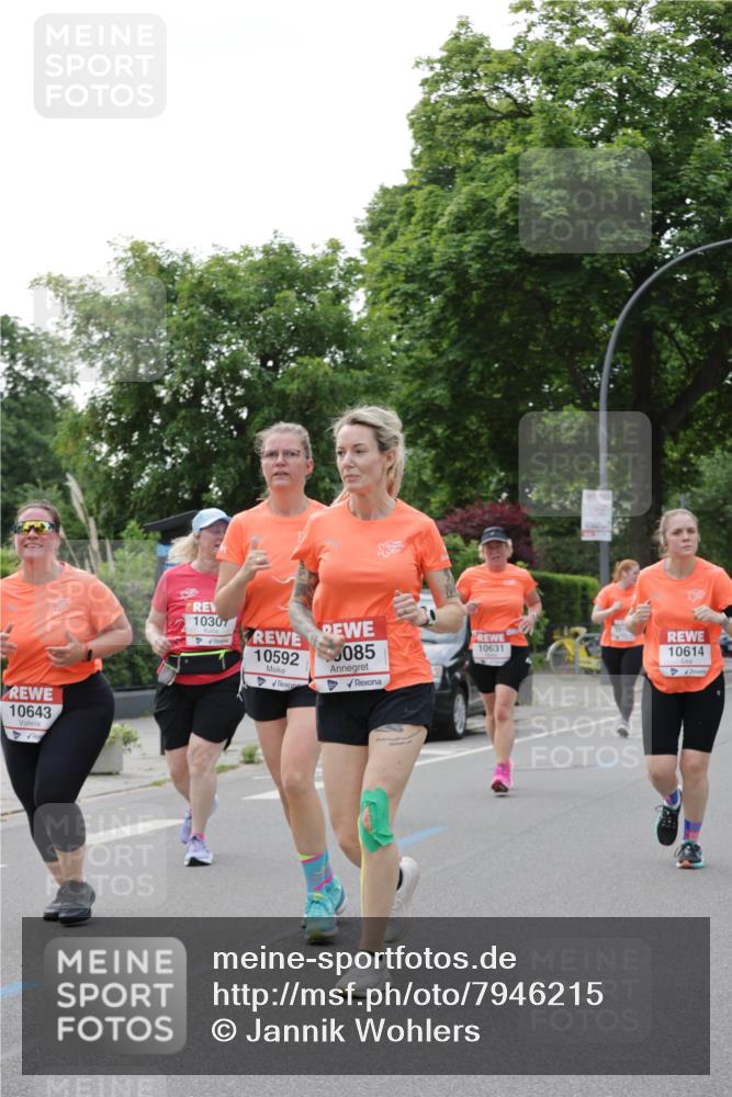 15.06.2025 - REWE Women's Run Jannik Wohlers http://msf.ph/oto/7946215 15.06.2025 08:29:57 Laufen 10643, 10307, 10592, 085, 10631, 10614 meine-sportfotos.de
