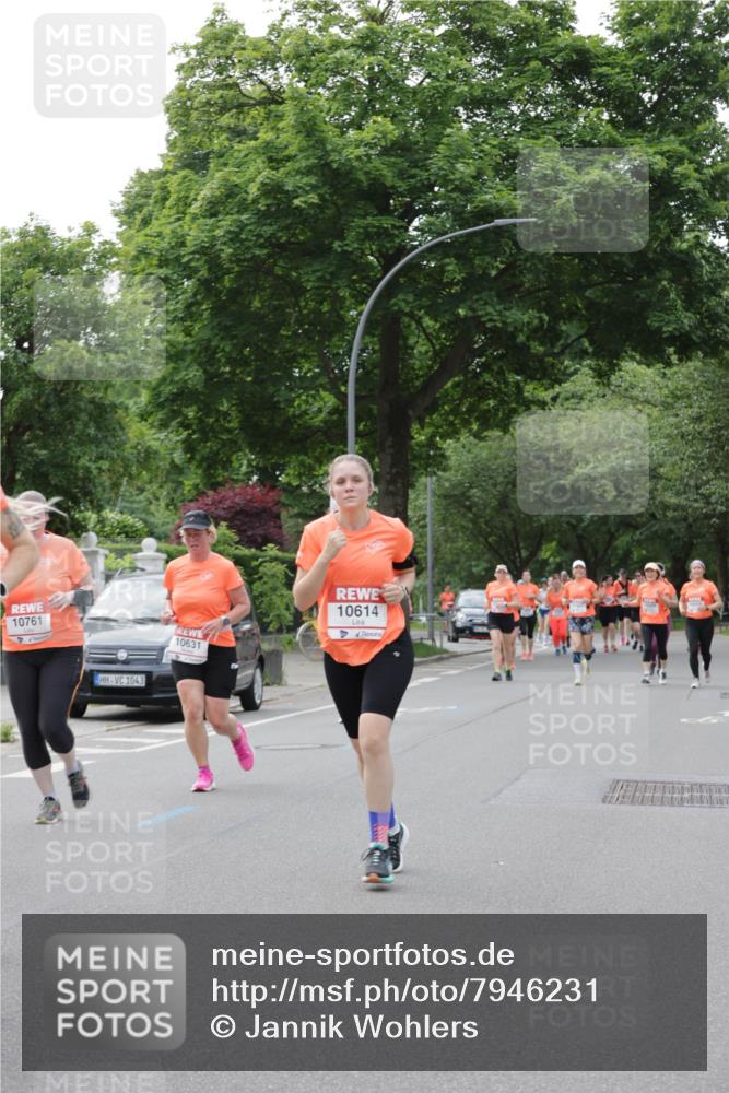 15.06.2025 - REWE Women's Run Jannik Wohlers http://msf.ph/oto/7946231 15.06.2025 08:29:58 Laufen 10761, 1043, 10614, 10631 meine-sportfotos.de