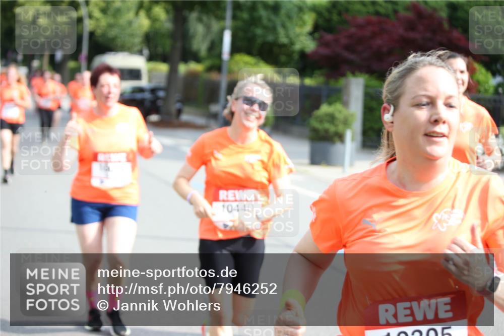 15.06.2025 - REWE Women's Run Jannik Wohlers http://msf.ph/oto/7946252 15.06.2025 09:44:50 Laufen 10440 meine-sportfotos.de