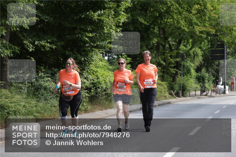 15.06.2025 - REWE Women's Run Jannik Wohlers http://msf.ph/oto/7946276 15.06.2025 10:20:01 Laufen 5508, 5245, 5240 meine-sportfotos.de