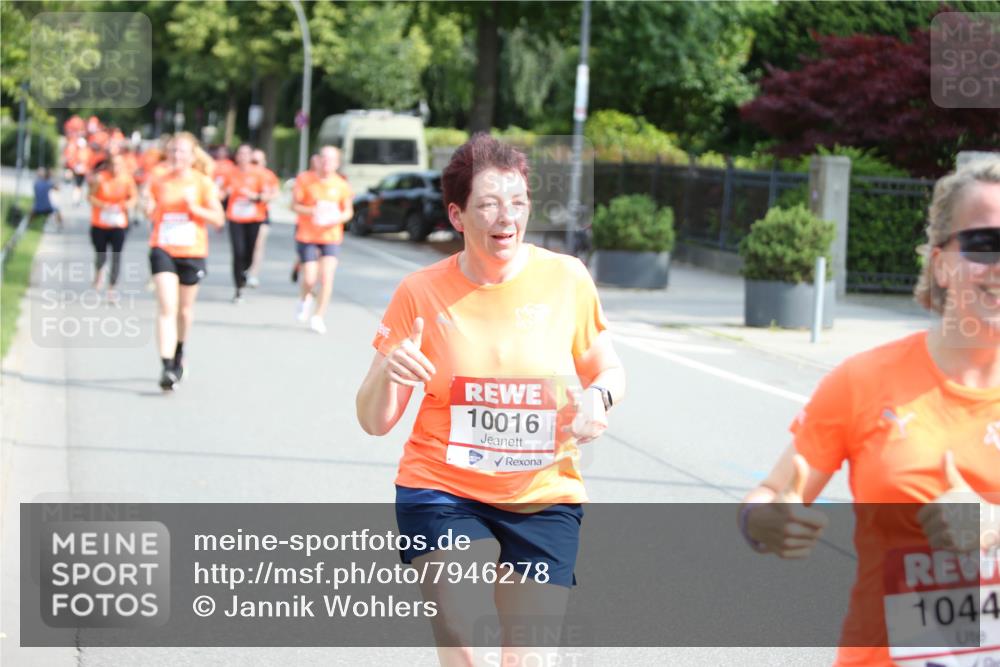 15.06.2025 - REWE Women's Run Jannik Wohlers http://msf.ph/oto/7946278 15.06.2025 09:44:50 Laufen 10016, 1044 meine-sportfotos.de