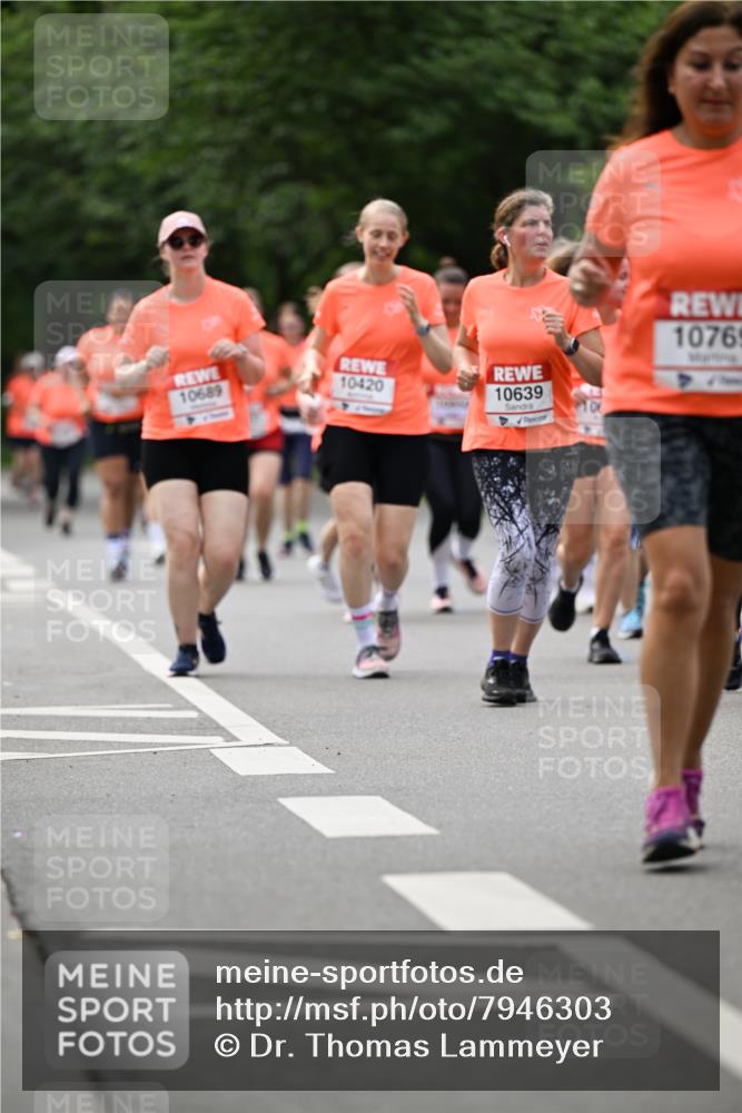 15.06.2025 - REWE Women's Run Dr. Thomas Lammeyer http://msf.ph/oto/7946303 15.06.2025 09:23:21 Laufen 10689, 10420, 10639, 1076 meine-sportfotos.de