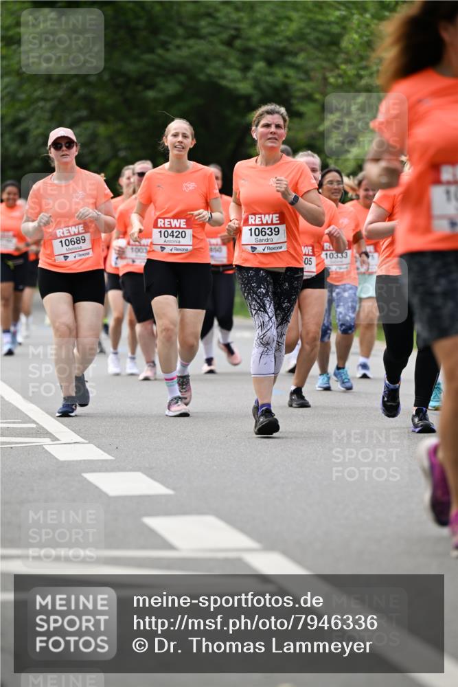 15.06.2025 - REWE Women's Run Dr. Thomas Lammeyer http://msf.ph/oto/7946336 15.06.2025 09:23:22 Laufen 10689, 10420, 10639 meine-sportfotos.de