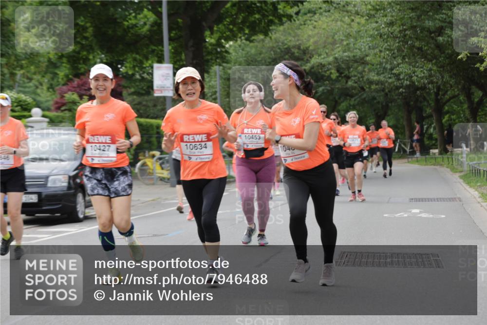 15.06.2025 - REWE Women's Run Jannik Wohlers http://msf.ph/oto/7946488 15.06.2025 08:30:05 Laufen 346, 3043, 10427, 10634, 10453, 1040, 10671 meine-sportfotos.de