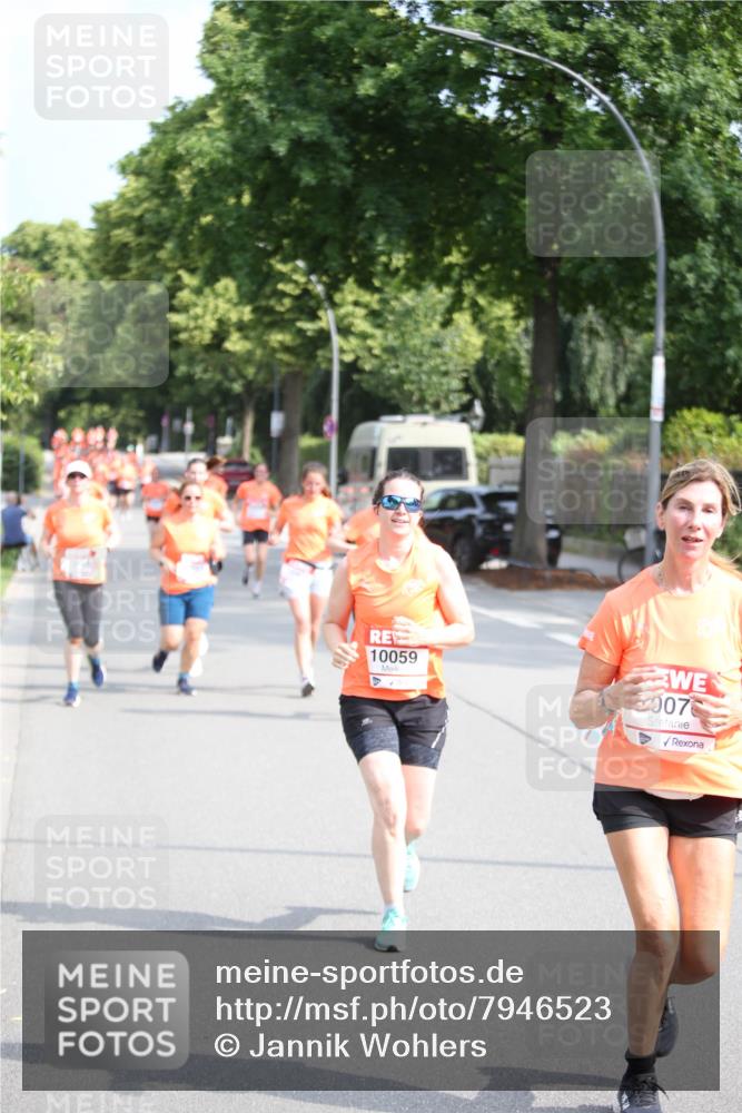 15.06.2025 - REWE Women's Run Jannik Wohlers http://msf.ph/oto/7946523 15.06.2025 09:45:04 Laufen 10059, 007 meine-sportfotos.de