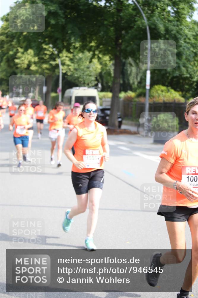 15.06.2025 - REWE Women's Run Jannik Wohlers http://msf.ph/oto/7946545 15.06.2025 09:45:04 Laufen 10059, 100 meine-sportfotos.de