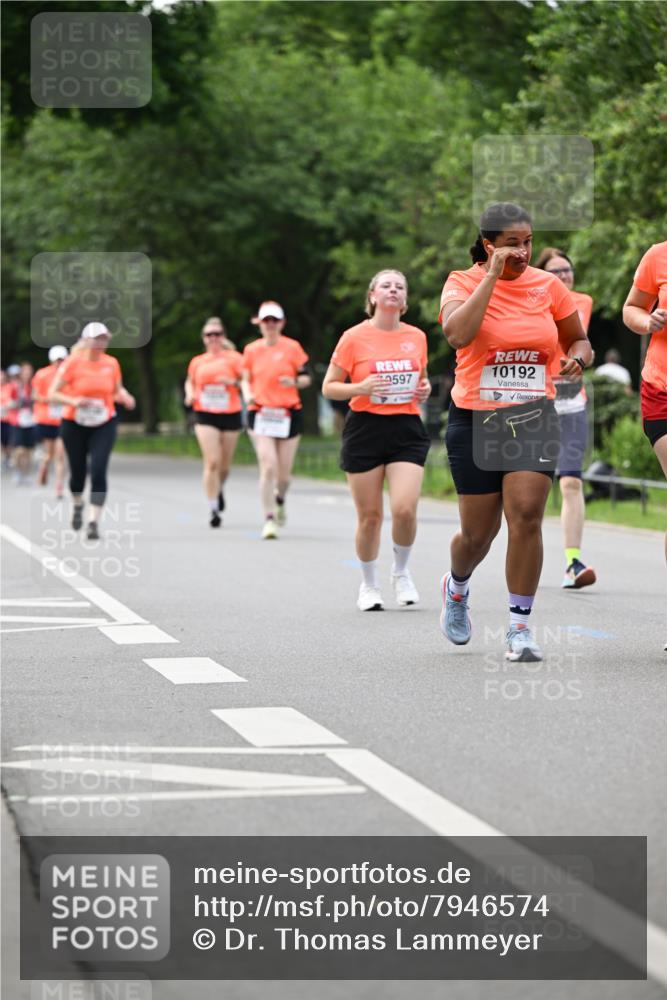 15.06.2025 - REWE Women's Run Dr. Thomas Lammeyer http://msf.ph/oto/7946574 15.06.2025 09:23:30 Laufen 0597, 10192 meine-sportfotos.de