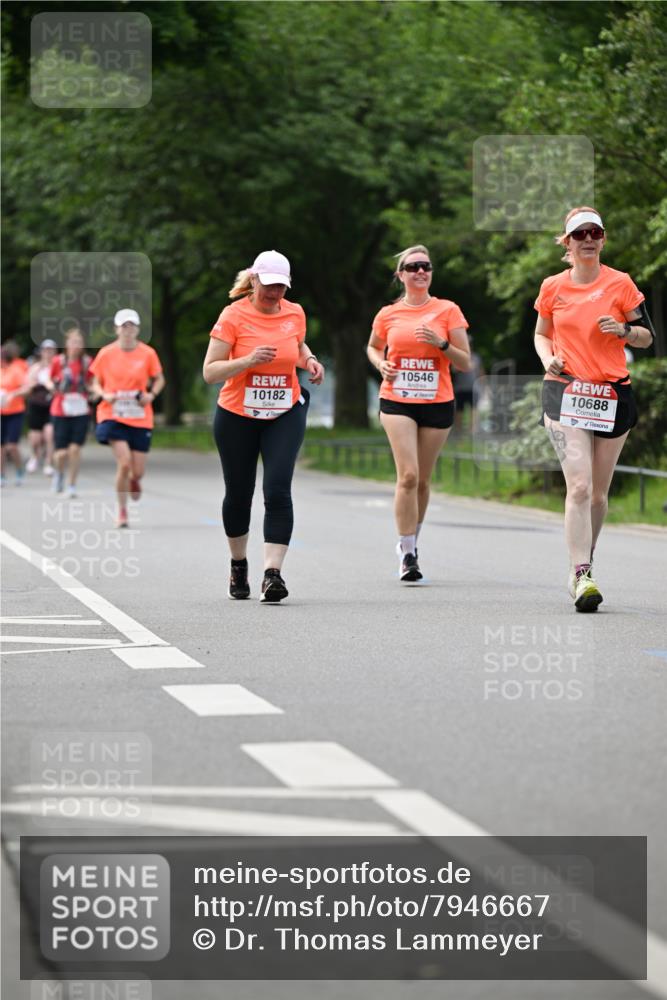 15.06.2025 - REWE Women's Run Dr. Thomas Lammeyer http://msf.ph/oto/7946667 15.06.2025 09:23:34 Laufen 10182, 10546, 10688 meine-sportfotos.de