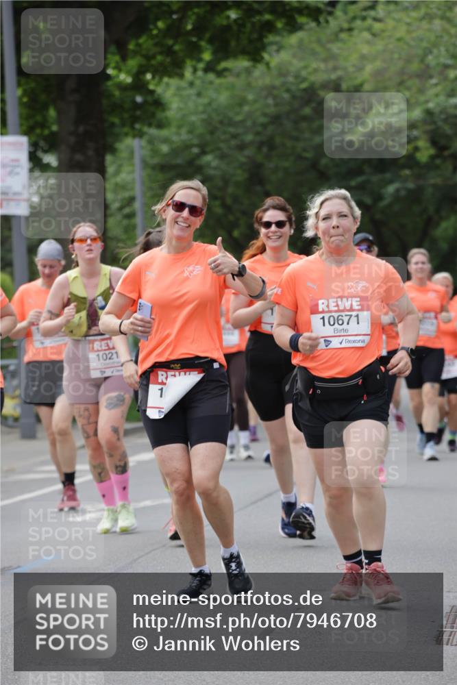 15.06.2025 - REWE Women's Run Jannik Wohlers http://msf.ph/oto/7946708 15.06.2025 08:30:10 Laufen 1021, 1, 10671 meine-sportfotos.de