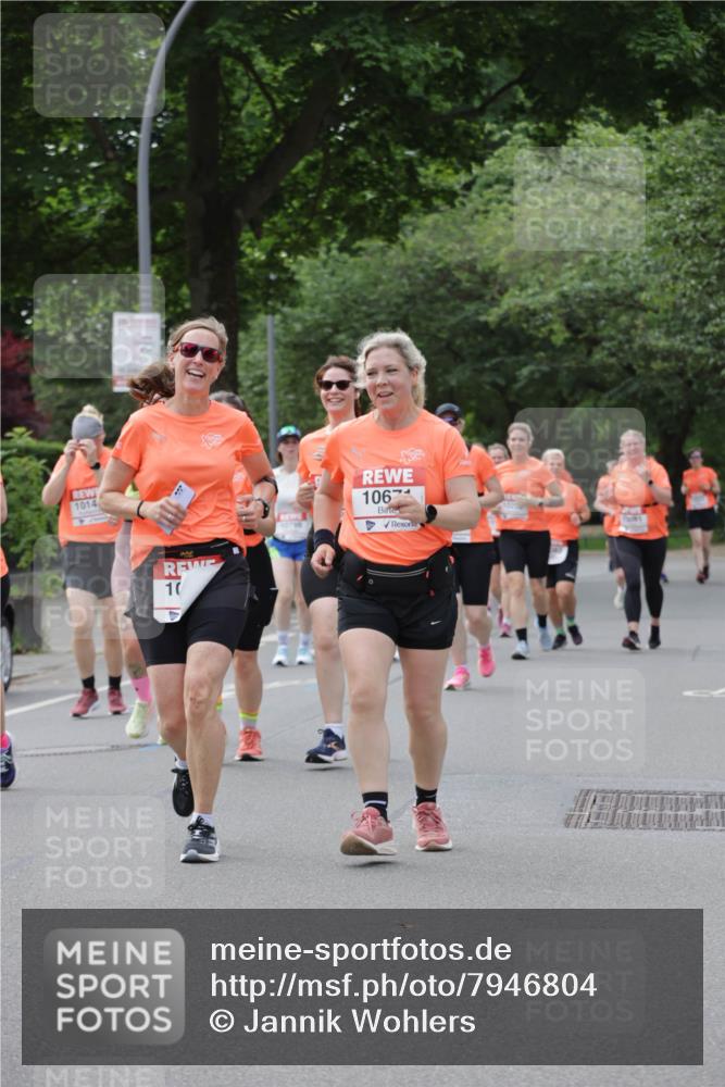 15.06.2025 - REWE Women's Run Jannik Wohlers http://msf.ph/oto/7946804 15.06.2025 08:30:11 Laufen 1014, 10, 1067, 10001 meine-sportfotos.de