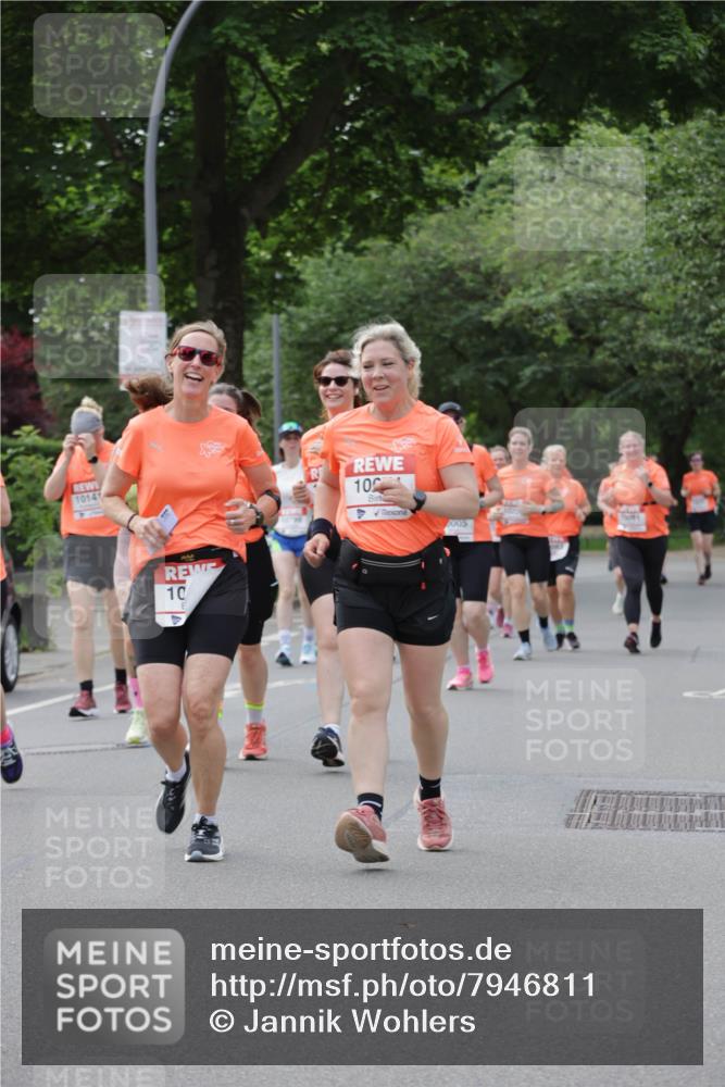 15.06.2025 - REWE Women's Run Jannik Wohlers http://msf.ph/oto/7946811 15.06.2025 08:30:11 Laufen 10141, 10, 10, 005 meine-sportfotos.de