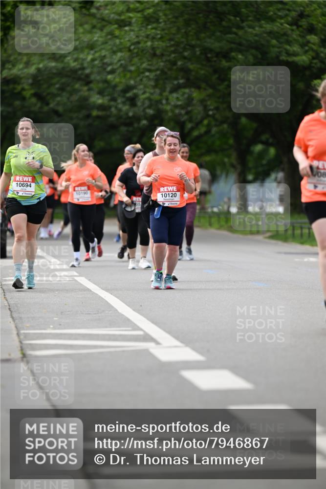 15.06.2025 - REWE Women's Run Dr. Thomas Lammeyer http://msf.ph/oto/7946867 15.06.2025 09:23:45 Laufen 10694, 10190, 10120, 08 meine-sportfotos.de