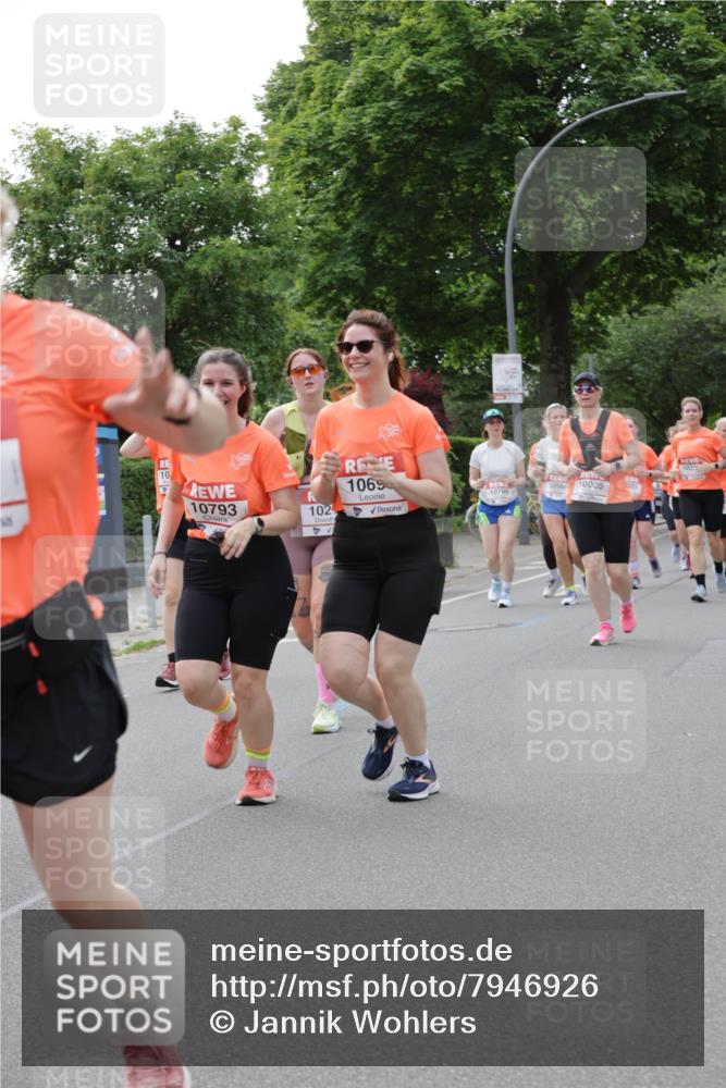 15.06.2025 - REWE Women's Run Jannik Wohlers http://msf.ph/oto/7946926 15.06.2025 08:30:14 Laufen 10, 10793, 1024, 1069, 4, 10586, 10005, 10799 meine-sportfotos.de