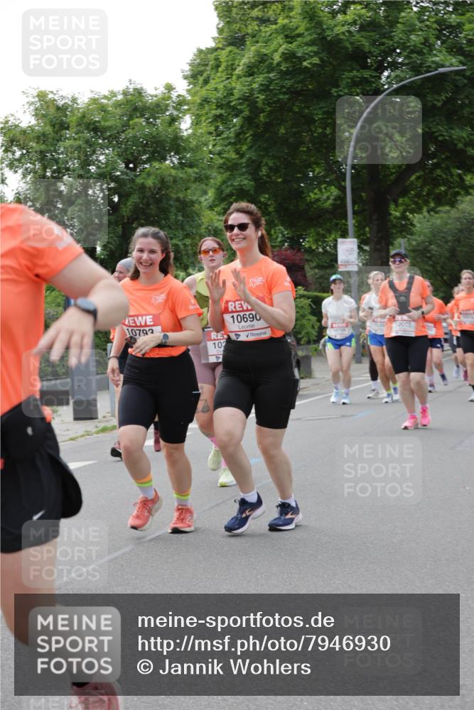 15.06.2025 - REWE Women's Run Jannik Wohlers http://msf.ph/oto/7946930 15.06.2025 08:30:14 Laufen 10792, 107, 10690, 1058, 10005, 10799 meine-sportfotos.de