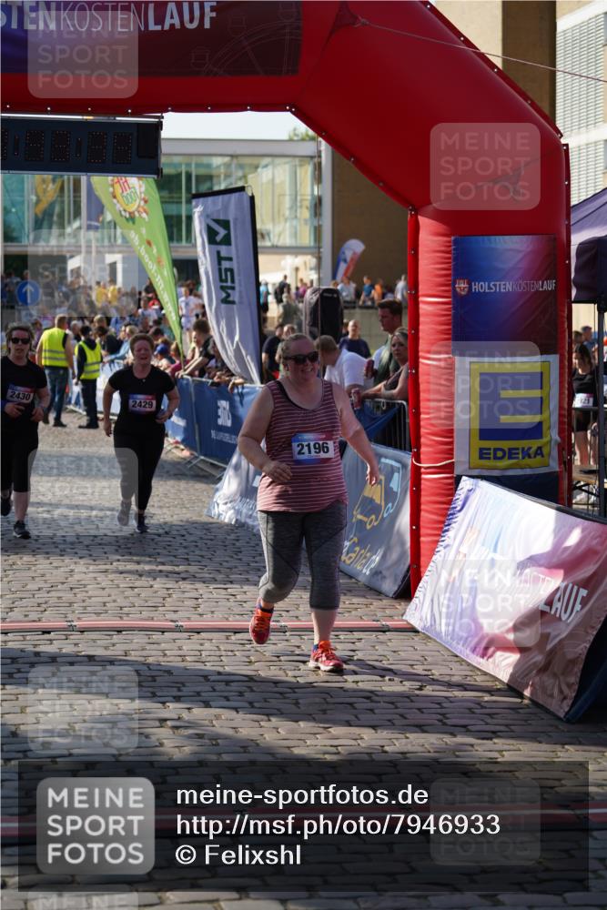 13.06.2025 - Holstenköstenlauf Felixshl http://msf.ph/oto/7946933 13.06.2025 18:13:35 Laufen 2196, 2429, 2430, 2526 meine-sportfotos.de