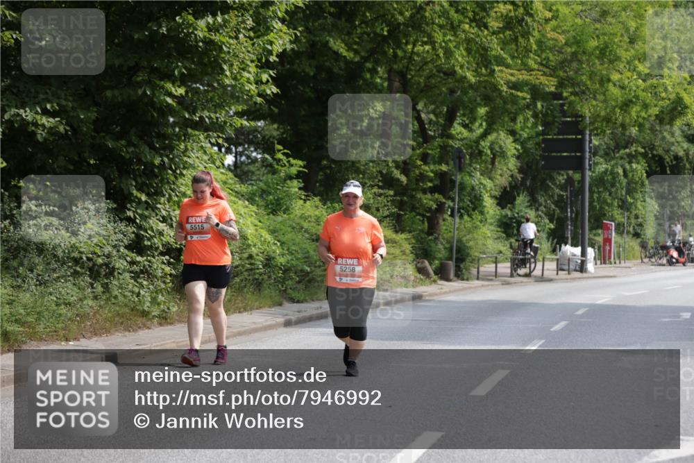15.06.2025 - REWE Women's Run Jannik Wohlers http://msf.ph/oto/7946992 15.06.2025 10:21:35 Laufen 5515, 5258 meine-sportfotos.de
