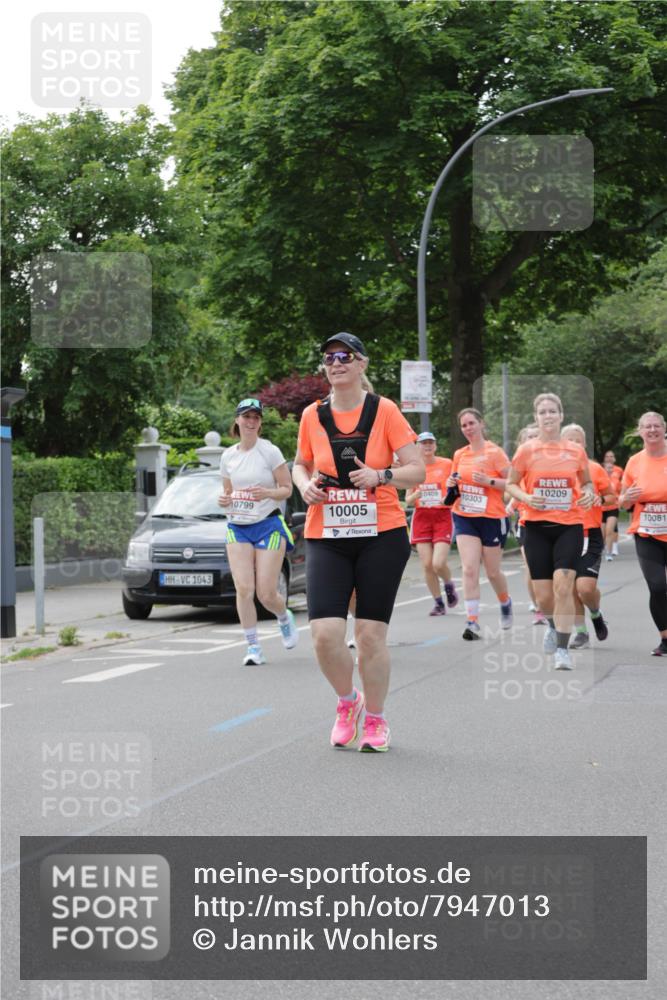 15.06.2025 - REWE Women's Run Jannik Wohlers http://msf.ph/oto/7947013 15.06.2025 08:30:16 Laufen 1043, 10209, 10799, 0409, 10303, 10005, 10081 meine-sportfotos.de