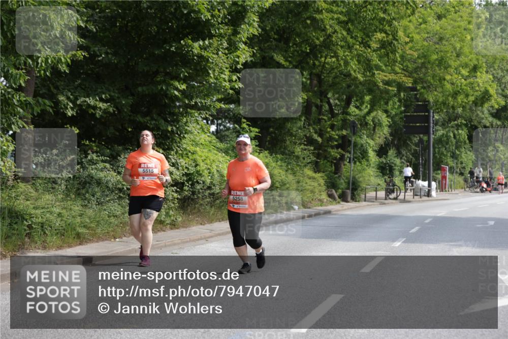 15.06.2025 - REWE Women's Run Jannik Wohlers http://msf.ph/oto/7947047 15.06.2025 10:21:36 Laufen 5515, 5258 meine-sportfotos.de