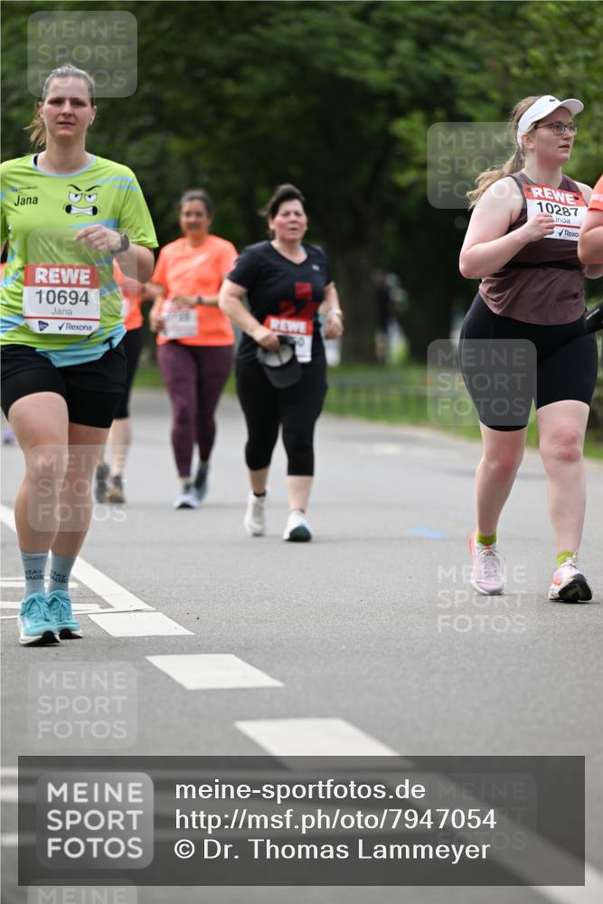 15.06.2025 - REWE Women's Run Dr. Thomas Lammeyer http://msf.ph/oto/7947054 15.06.2025 09:23:51 Laufen 10694, 10287 meine-sportfotos.de
