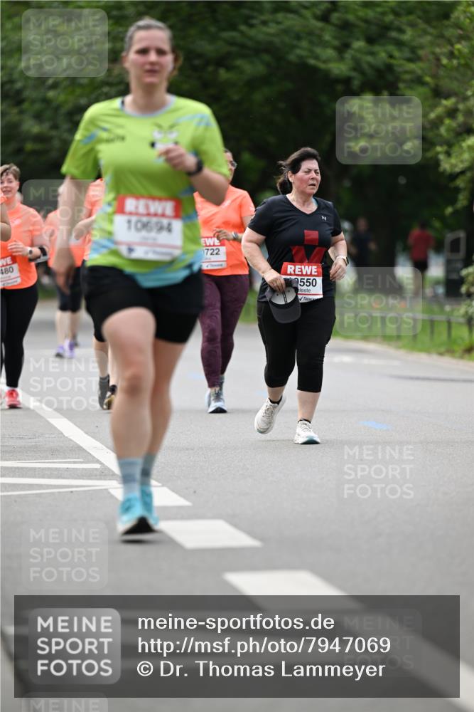 15.06.2025 - REWE Women's Run Dr. Thomas Lammeyer http://msf.ph/oto/7947069 15.06.2025 09:23:52 Laufen 480, 10694, 0722, 550 meine-sportfotos.de