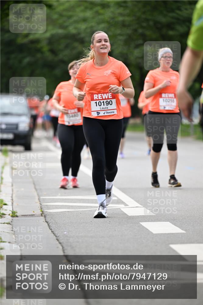 15.06.2025 - REWE Women's Run Dr. Thomas Lammeyer http://msf.ph/oto/7947129 15.06.2025 09:23:54 Laufen 10190, 10255 meine-sportfotos.de