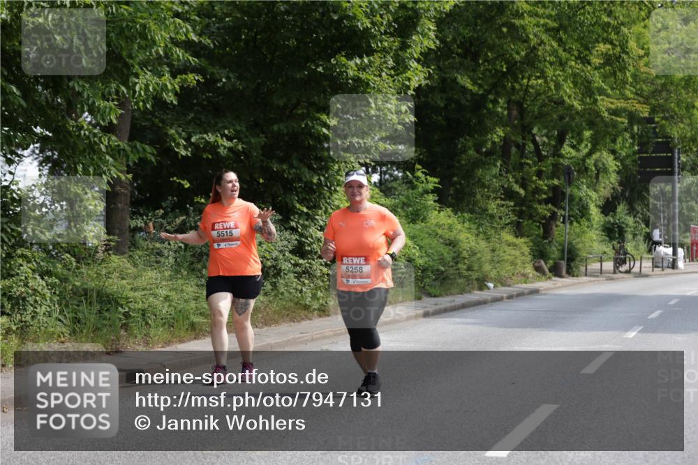 15.06.2025 - REWE Women's Run Jannik Wohlers http://msf.ph/oto/7947131 15.06.2025 10:21:37 Laufen 5515, 5258 meine-sportfotos.de