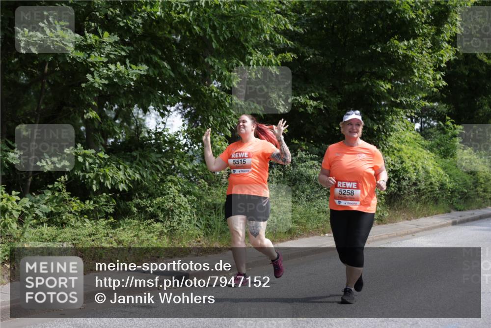 15.06.2025 - REWE Women's Run Jannik Wohlers http://msf.ph/oto/7947152 15.06.2025 10:21:38 Laufen 5515, 5258 meine-sportfotos.de