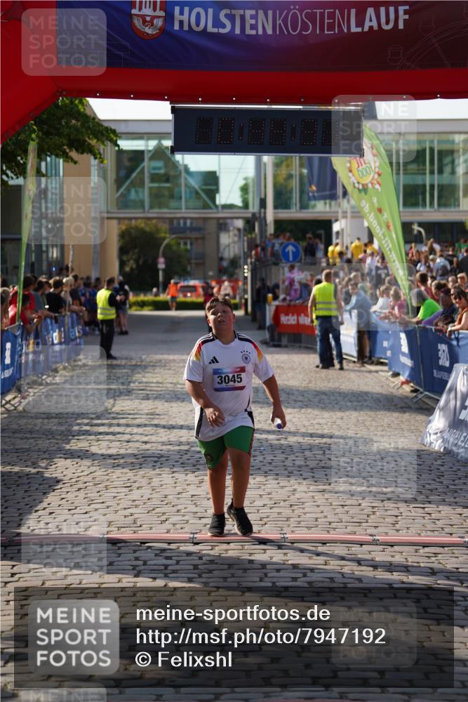 13.06.2025 - Holstenköstenlauf Felixshl http://msf.ph/oto/7947192 13.06.2025 18:14:32 Laufen 3045 meine-sportfotos.de