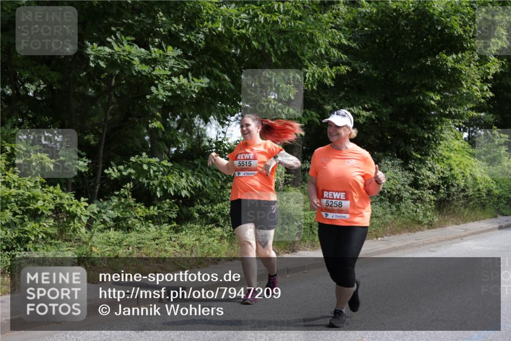 15.06.2025 - REWE Women's Run Jannik Wohlers http://msf.ph/oto/7947209 15.06.2025 10:21:39 Laufen 5515, 5258 meine-sportfotos.de